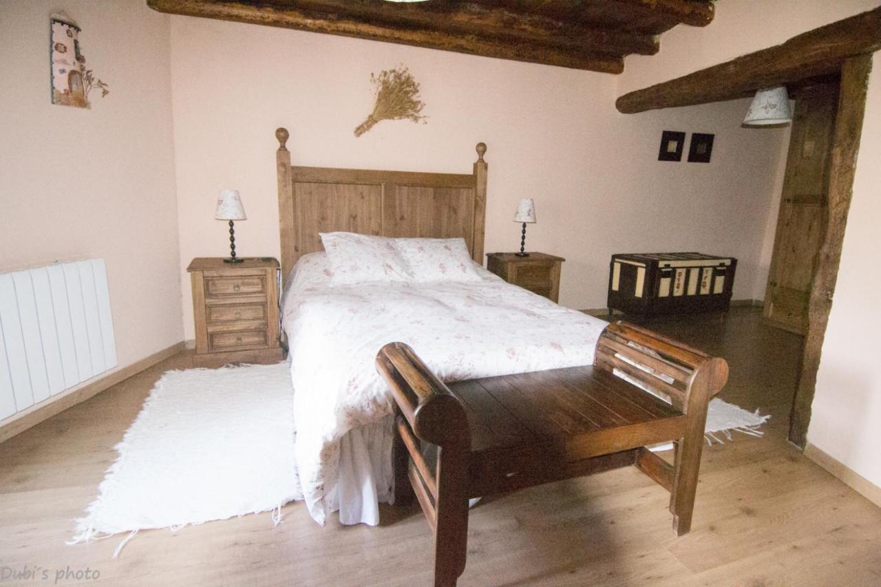 Hostal La Casita De Leire Tamajon Exterior foto